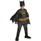 Batman Naamiaisasu, 3-4 vuotta