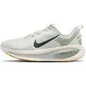 Nike Vomero 18 - Green - 42.5
