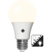 SmartaSaker LED-lamppu hämärätunnistimella, 10W (60W)