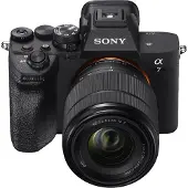 Sony A7 IV järjestelmäkamera + 28-70mm OSS II objektiivi