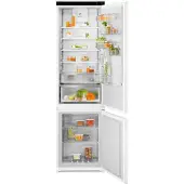 Electrolux 700 Sarjan Jääkaappipakastin ENA7CE19S ()
