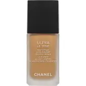 Chanel ULTRA LE TEINT FLUIDE Ultrawear All Day Comfort Flawless Finish Foundation
