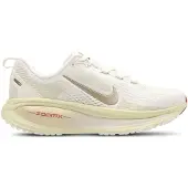 Nike Juoksukengät 'VOMERO 18' khaki / valkoinen
