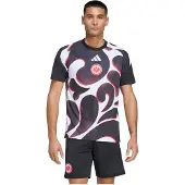 Adidas Eintracht Frankfurt 26/27 Jersey Esitys Lyhythihainen T-paita