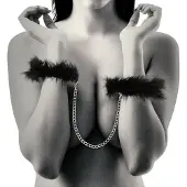 Coquette Chic Handcuffs Deluxe