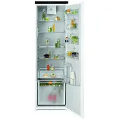 Electrolux 700 jääkaappi ERA7FCX8S (integroitu)