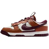 Nike Dunk Low Lenkkarit