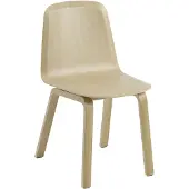 Muuto Brink-tuoli puujalusta – tammi