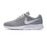 nike tanjun 22