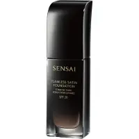 Sensai Flawless Satin Foundation SPF 20, 204 Honey Beige