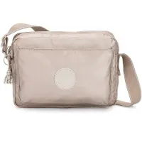 Kipling Abanu M Laukku