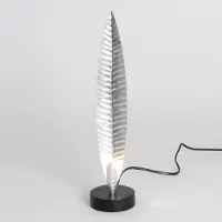 Holländer Design-pöytävalaisin Penna, Kromi/hopea, Olohuone/ruokailutila, Metalli, Design