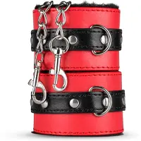 Plaisir Secret Secret Pleasure Chest - edistynyt BDSM-setti - 10-osainen (punainen)