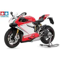 Tamiya America Inc 1 12 Ducati 1199 Panigale S Tricolore TAM14132