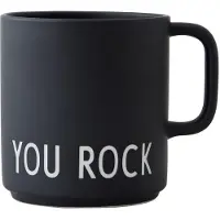 Design Letters -suosikkikuppi kahvalla 25 cl You rock