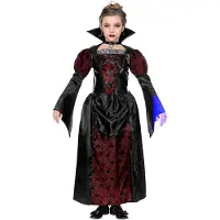 Finidi Pieni tumma vampyyritar - Vampyyrin asut