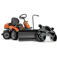 Husqvarna R 216T AWD Rider, sis. 103 cm:n Combi-leikkuuyksikön