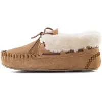 Minnetonka Mokkasiina 'Chrissy' ruskea / valkoinen