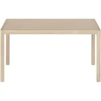 Muuto Workshop pöytä, 140 x 92 cm, tammi - tammiviilu
