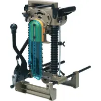 Makita Hirsijyrsin 7104L
