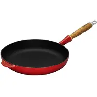 Le Creuset frying pan - 24 cm, 1.6 L red