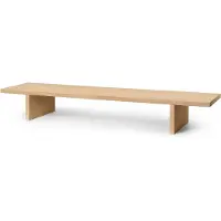 Ferm Living Kona pitkä sivupöytä, tammi