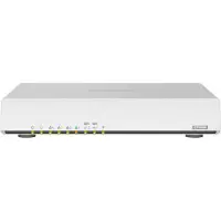 Qnap QHora-301W -reititin, Wi-Fi 6, Dual-band, 10 Gigabit Ethernet -porteilla, valkoinen