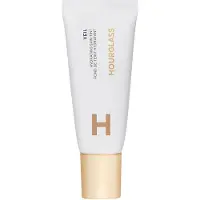 Hourglass Veil Hydrating Skin Tint 11
