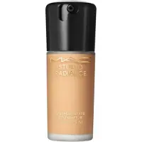 MAC Studio Radiance Serum-Powered Foundation Nc40