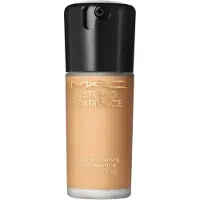 MAC Studio Radiance Serum-Powered Foundation Nc42