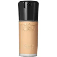 MAC Studio Radiance Serum-Powered Foundation Nc35