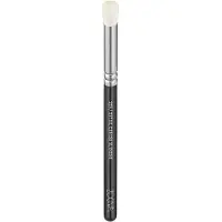 ZOEVA 225 Detail Crease Blender luomivärisivellin 1 kpl