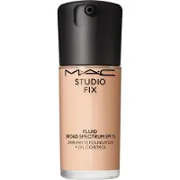 MAC Studio Fix Broad Spectrum Foundation SPF 15 N4,5