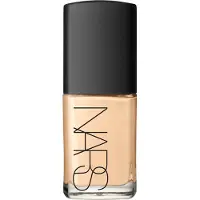 Nars Sheer Glow Foundation Vienna