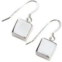 Silver Bar Kuutio riippuvat korvakorut 8 mm 983