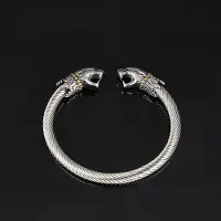 Varia Design Golden Fenrisulven rannekoru