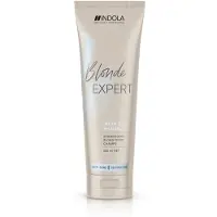 Indola Blond Expert Insta Cool shampoo vaaleiden hiusten viileisiin sävyihin 250 ml