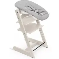 Stokke Tripp Trapp syöttötuoli ja Newborn Set -istuin Whitewash