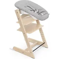 Stokke Tripp Trapp syöttötuoli ja Newborn Set -istuin Natural