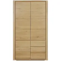 Ethnicraft , Shadow Vaatekaappi