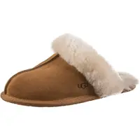 Ugg Sisäkengät 'SCUFFETTE II' kerma / vaaleanruskea / musta