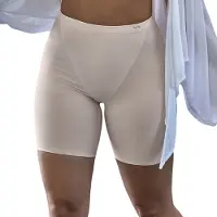 Janira Alushousut
