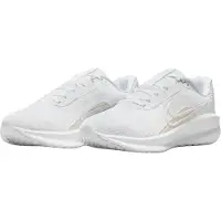 Nike Juoksukengät 'Downshifter 13' hopea / valkoinen