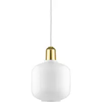 Normann Copenhagen Amp riippuvalaisin, pieni, valkoinen - messinki