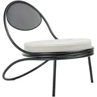 Gubi Copacabana Outdoor Lounge Chair verhoiltu istuinosa Leslie stripe limonta 020-mustat jalat