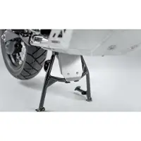 SW-Motech Moottorin suojuslaajennus keskijalle - Hopea. Honda CRF1000L (15-) / CRF1100L (19-).