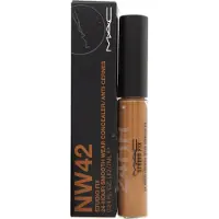 MAC Studio Fix 24-Hour Smooth Wear Concealer NW42