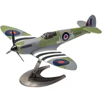 Airfix J6045, Pienoismallikiinteäsiipinen ilma-alus, Kokoamispakkaus, D-Day Spitfire, Ei sukupuolirajoitusta, 34 kpl, 5 vuosi/vuosia