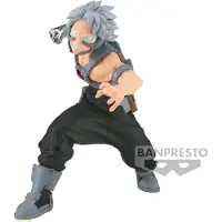 Banpresto My Hero Academia Teräs Tetsutetsu Tetsutetsu Real Upea Heroes-hahmo 13 Cm