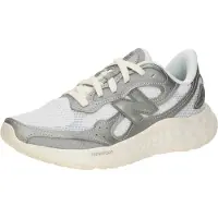New Balance Freshfoam Arishi V4 Tiralux - Silver - 41.5